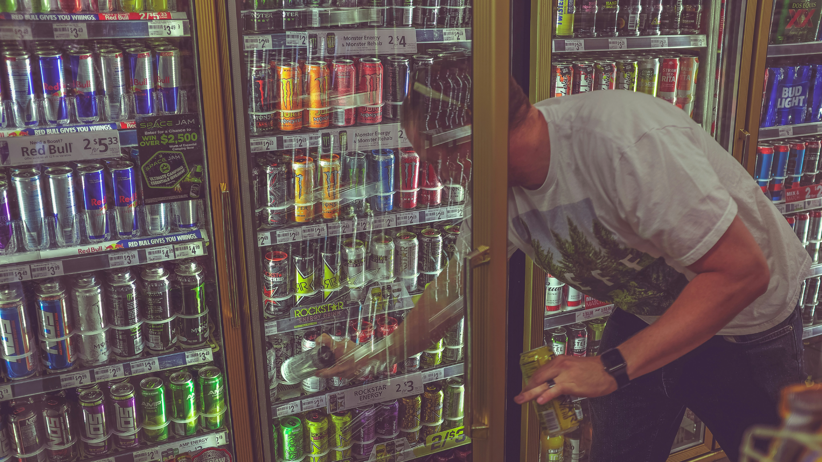 What Happens to Your Body When You Drink Energy Drinks Every Day