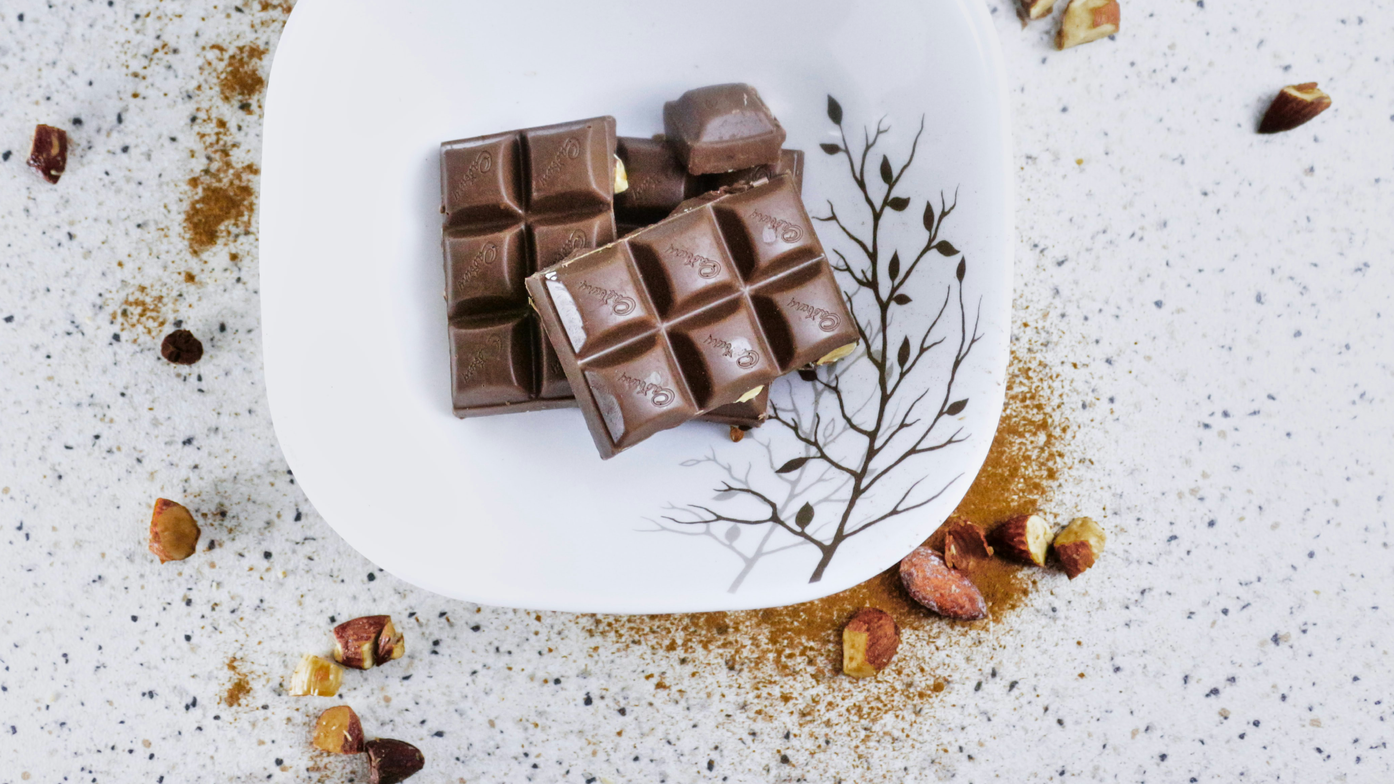 What Happens to Your Body When You Eat Chocolate Every Day