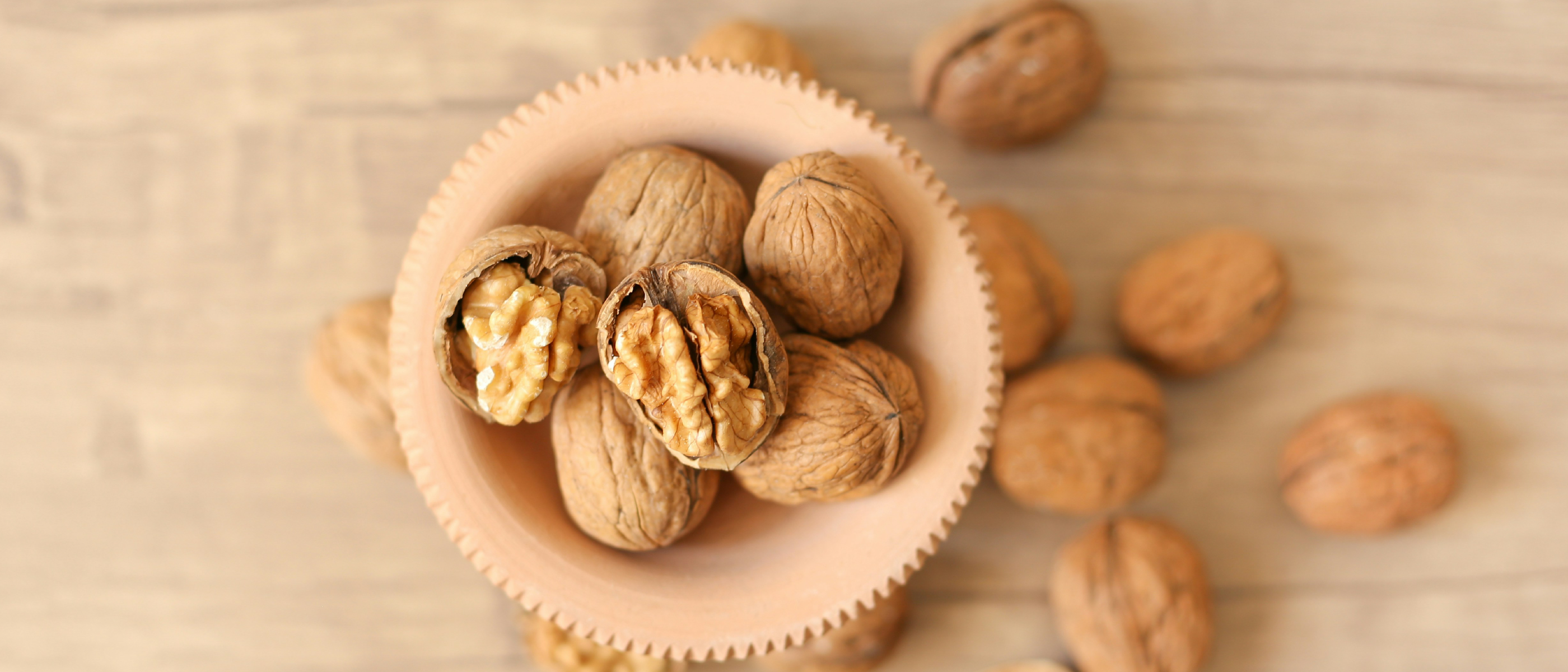 What Happens to Your Body When You Eat Walnuts Every Day