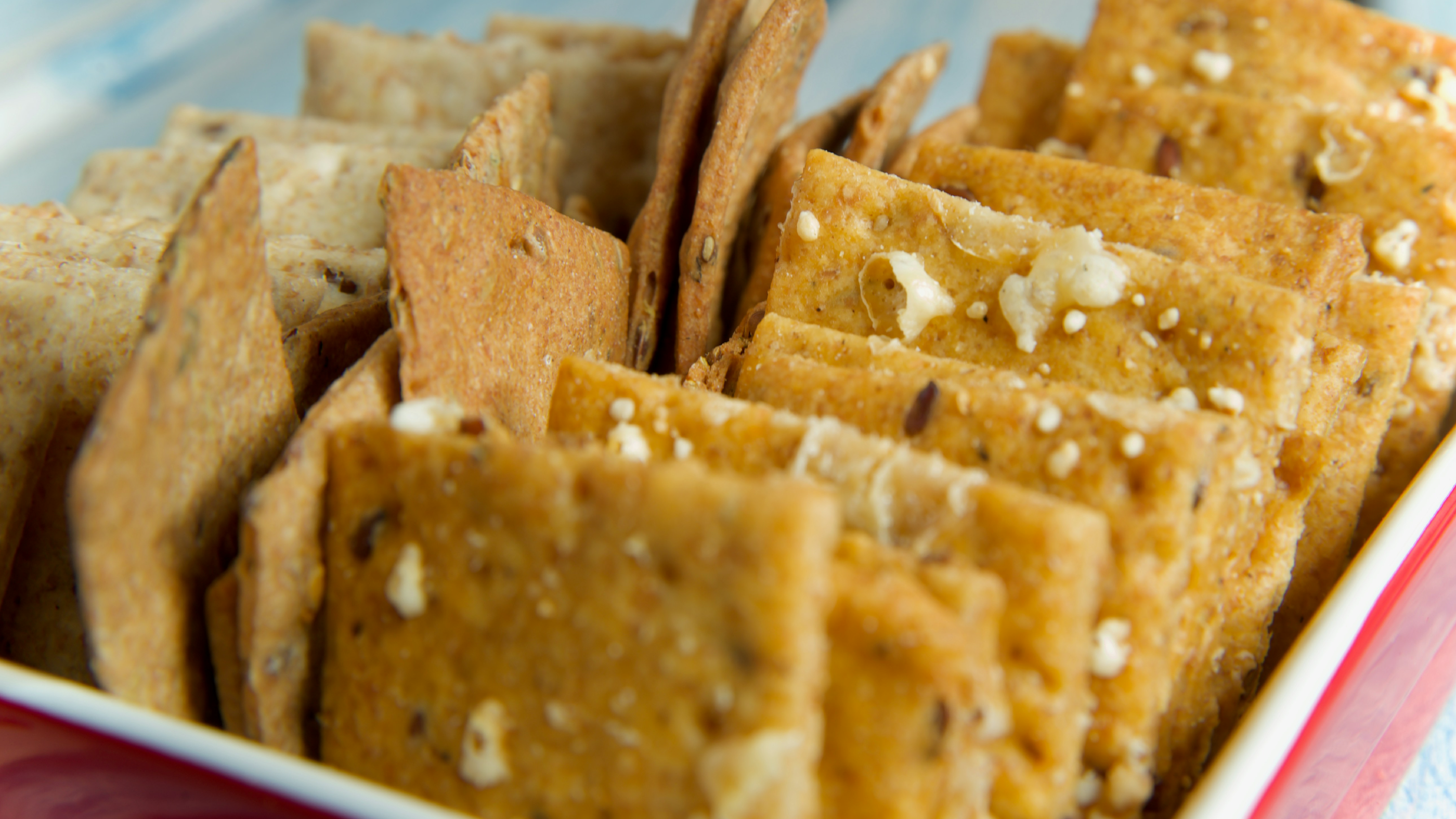 What Happens to Your Body When You Eat Crackers Regularly