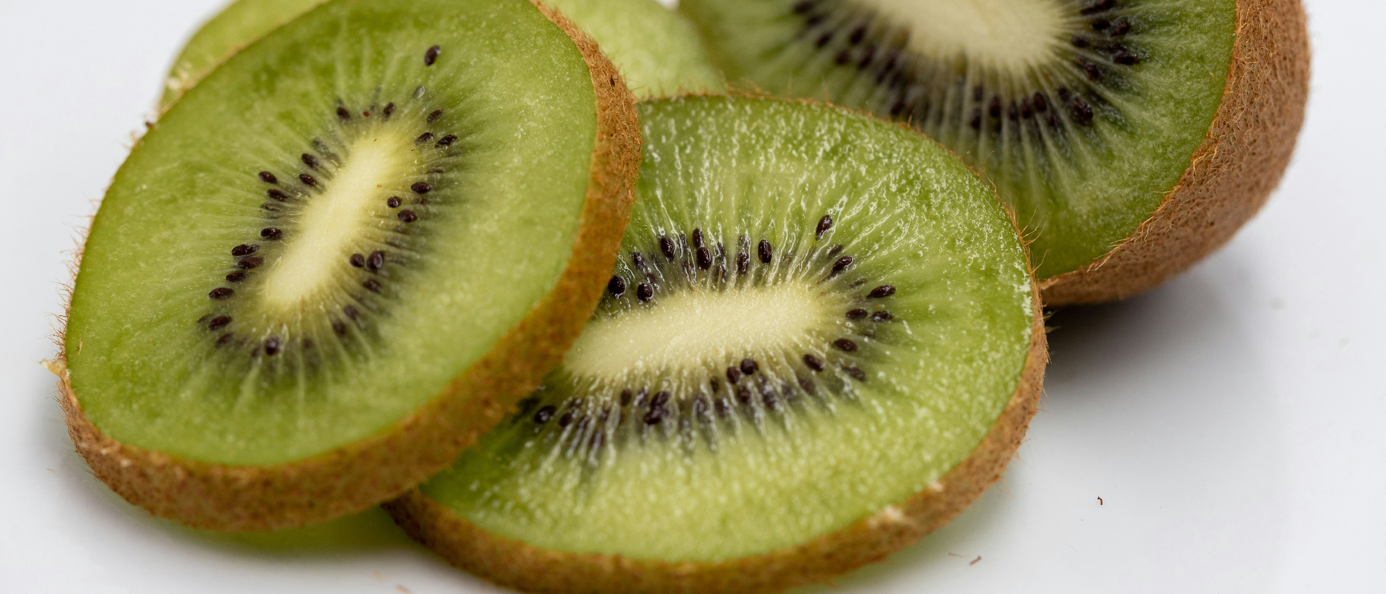 What Happens to Your Body When You Eat Kiwifruit Every Day