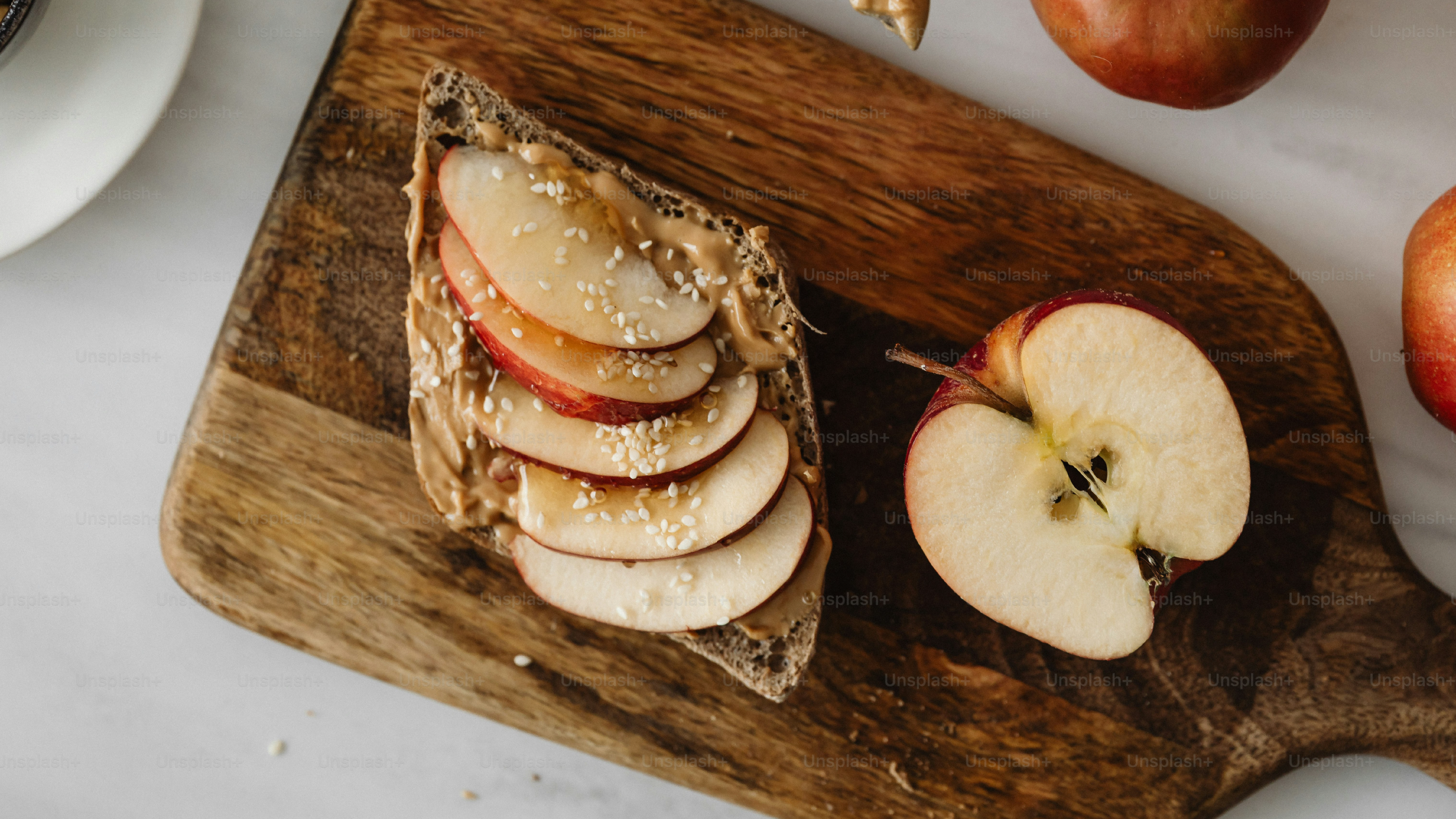 What Happens to Your Body When You Eat Apple Every Day